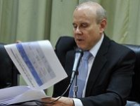 Imagem da notícia "Governo reduz juros para financiar máquinas e caminhões"