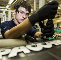 Imagem da notícia "DAF inicia a produção de motores no Brasil"