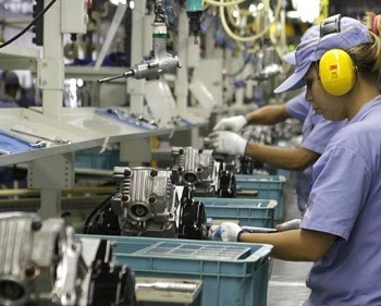 Imagem da notícia "Demanda por bens industriais cai 1,1% em junho"