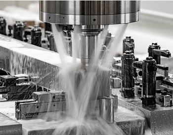 Imagem da notícia "Blaser, Mapal e Zimmermann: parceria na usinagem de titânio"