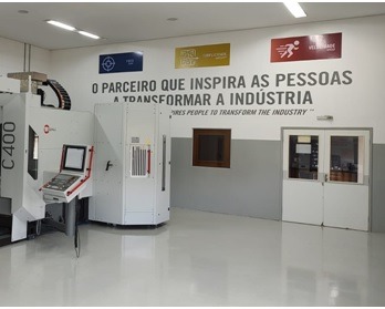 Imagem da notícia "Seco, Hermle e Open Mind promovem Usinagem Conectada"