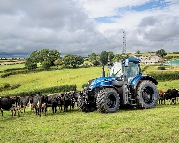 Imagem da notícia "CNH Industrial assume o controle da britânica Bennamann"