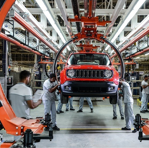 Imagem da notícia "Montadoras voltam a paralisar fábricas no País"