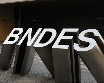 Imagem da notícia "BNDES anuncia pacote de medidas para o setor industrial"