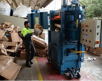 Imagem da notícia "Volks Caminhões economiza energia equivalente a um mês de produção"