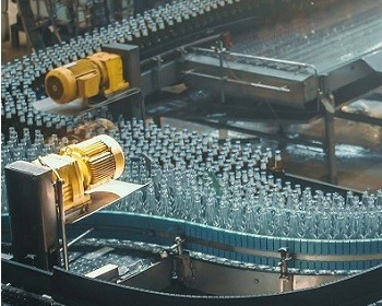 Imagem da notícia "Queda do PIB industrial é reflexo de taxa de juros e restrições financeiras"