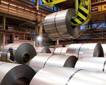 Imagem da notícia "Governo antecipa fim da redução da taxa de importação de aços"