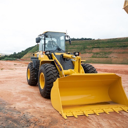 Imagem da notícia "Komatsu anuncia nova unidade em Minas Gerais"