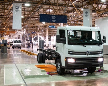 Imagem da notícia "Volks Caminhões e Ônibus começa a produzir na Argentina"