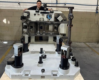 Imagem da notícia "Decatec investe em máquinas e planeja expansão para o exterior"