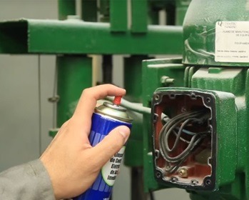 Imagem da notícia "Os cuidados ao religar instalações afetadas por enchentes"