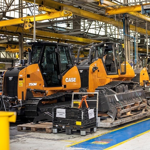 Imagem da notícia "Fábrica da CASE em MG passa a produzir tratores 100% brasileiros"