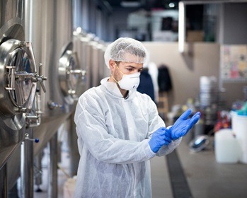 Imagem da notícia "Indústrias de média e alta tecnologia aumentam renda per capita"