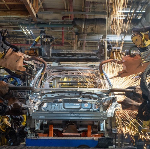 Imagem da notícia "GM investe R$ 1,2 bi no RS e irá produzir modelo inédito"