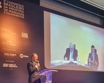 Imagem da notícia "Alckmin destaca reindustrialização no Congresso da Abimaq"