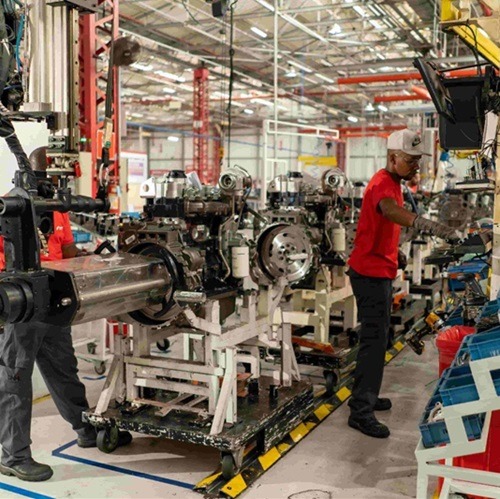Imagem da notícia "FPT Industrial investe na produção de motores em MG"