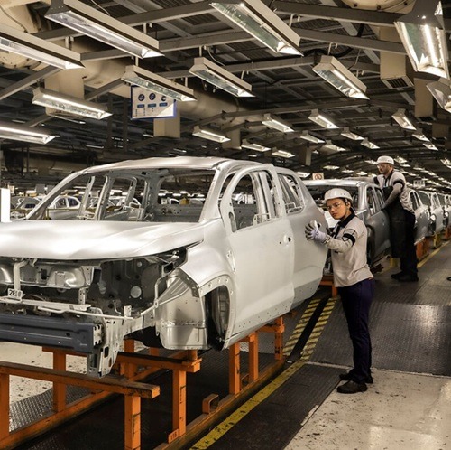 Imagem da notícia "Produção de veículos tem alta expressiva no 1º bimestre"