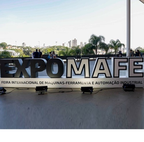 Imagem da notícia "Expomafe fecha com público e negócios acima da expectativa"
