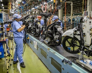 Imagem da notícia "Produção de motos tem alta de 2 dígitos no 1º semestre"
