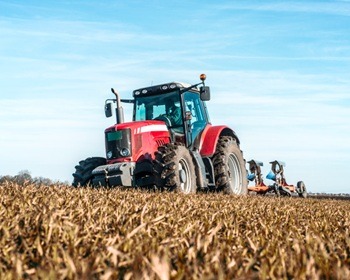 Imagem da notícia "Indústria projeta alta em máquinas agrícolas em 2025 e 2026"