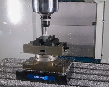 Imagem da notícia "Schunk firma parceria com a ACX para fornecer o sistema R-C2"