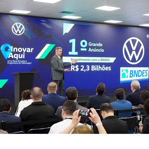 Imagem da notícia "Volkswagen anuncia investimento para produzir híbridos no Brasil"