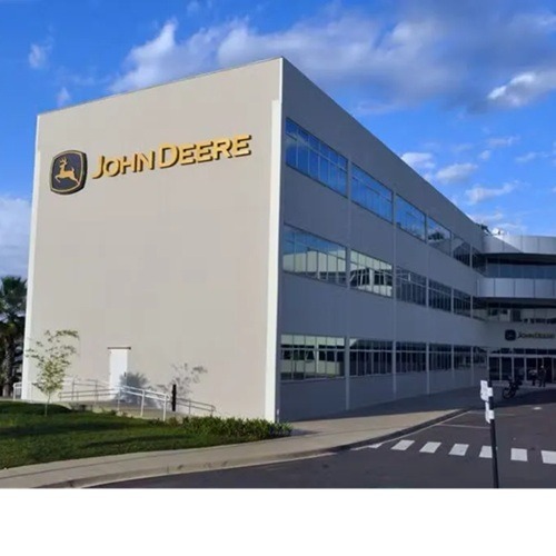 Imagem da notícia "John Deere abre fábrica no RS para produzir nova máquina"
