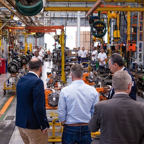 Imagem da notícia "Nova fábrica da Suspensys em SP produzirá eixos para a Mercedes"