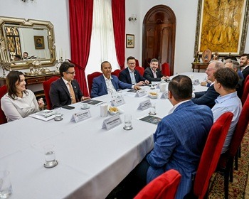 Imagem da notícia "Multinacional alemã investirá R$ 205 mi em fábrica em SC"