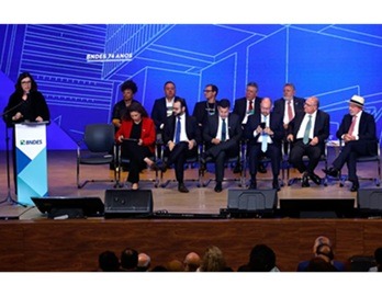 Imagem da notícia "Indústria receberá incentivos de mais R$ 140 bi em 2026"