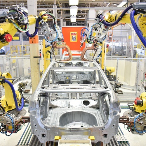 Imagem da notícia "Produção de veículos no País deve ser a maior desde 2019"